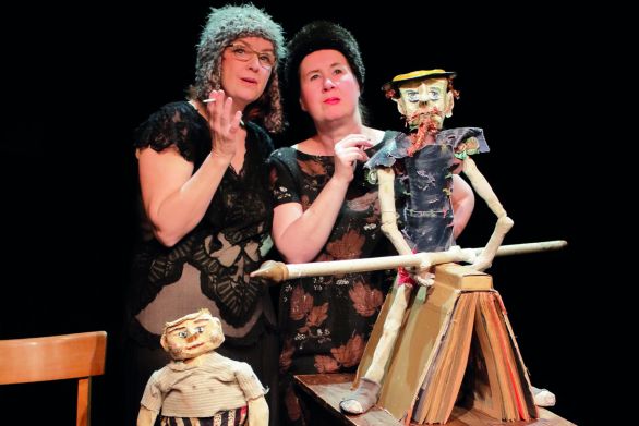 Ensemble Materialtheater Stuttgart Ensemble Materialtheater Stuttgart